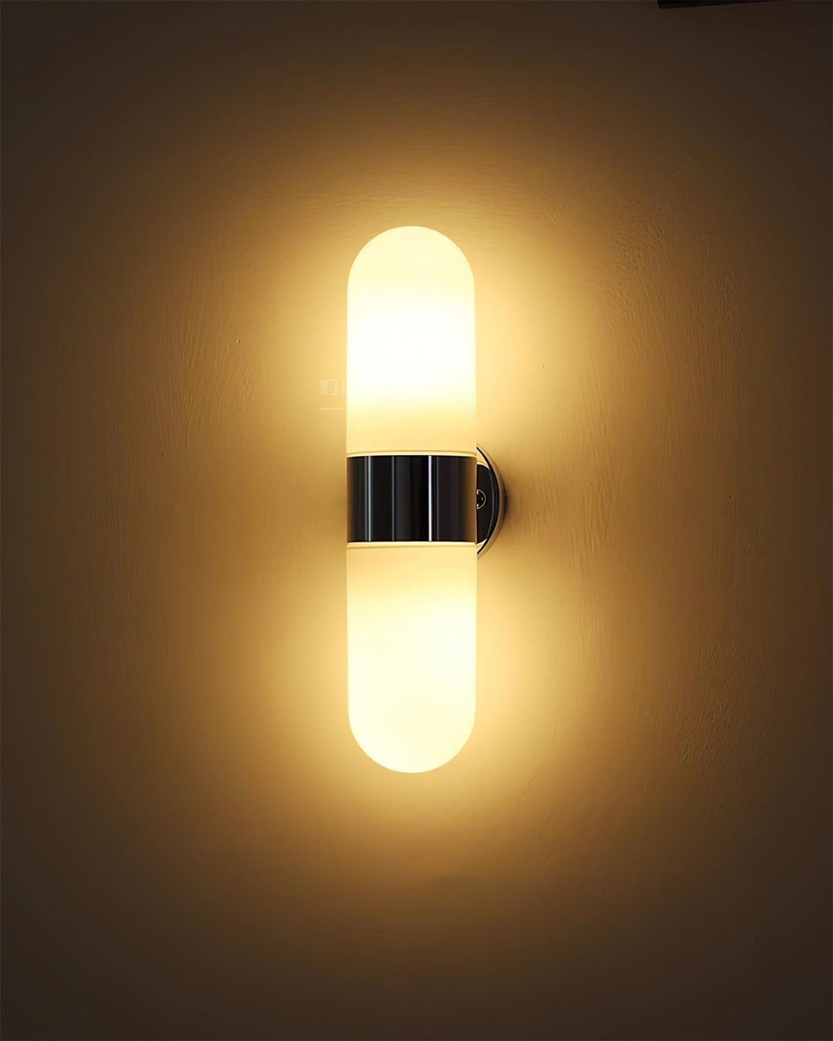 Aplică de perete metal-sticlă modern-minimalist verticală pentru dormitor