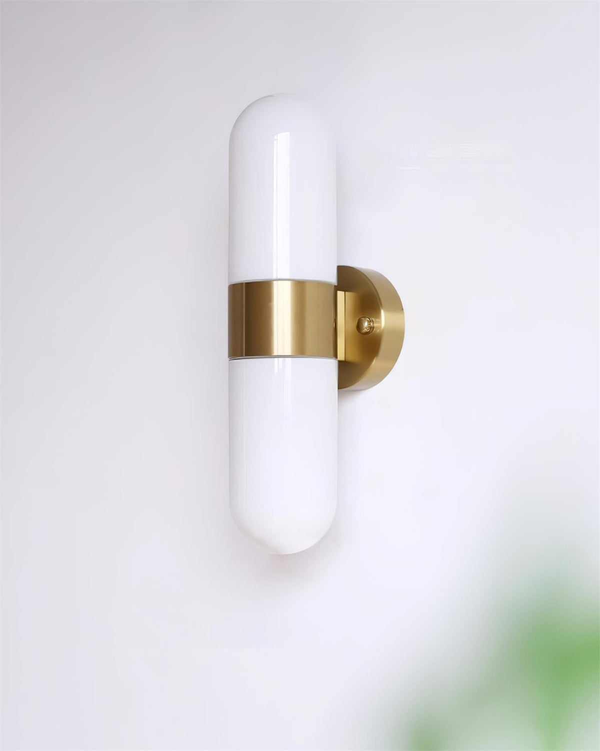 Aplică de perete metal-sticlă modern-minimalist verticală pentru dormitor