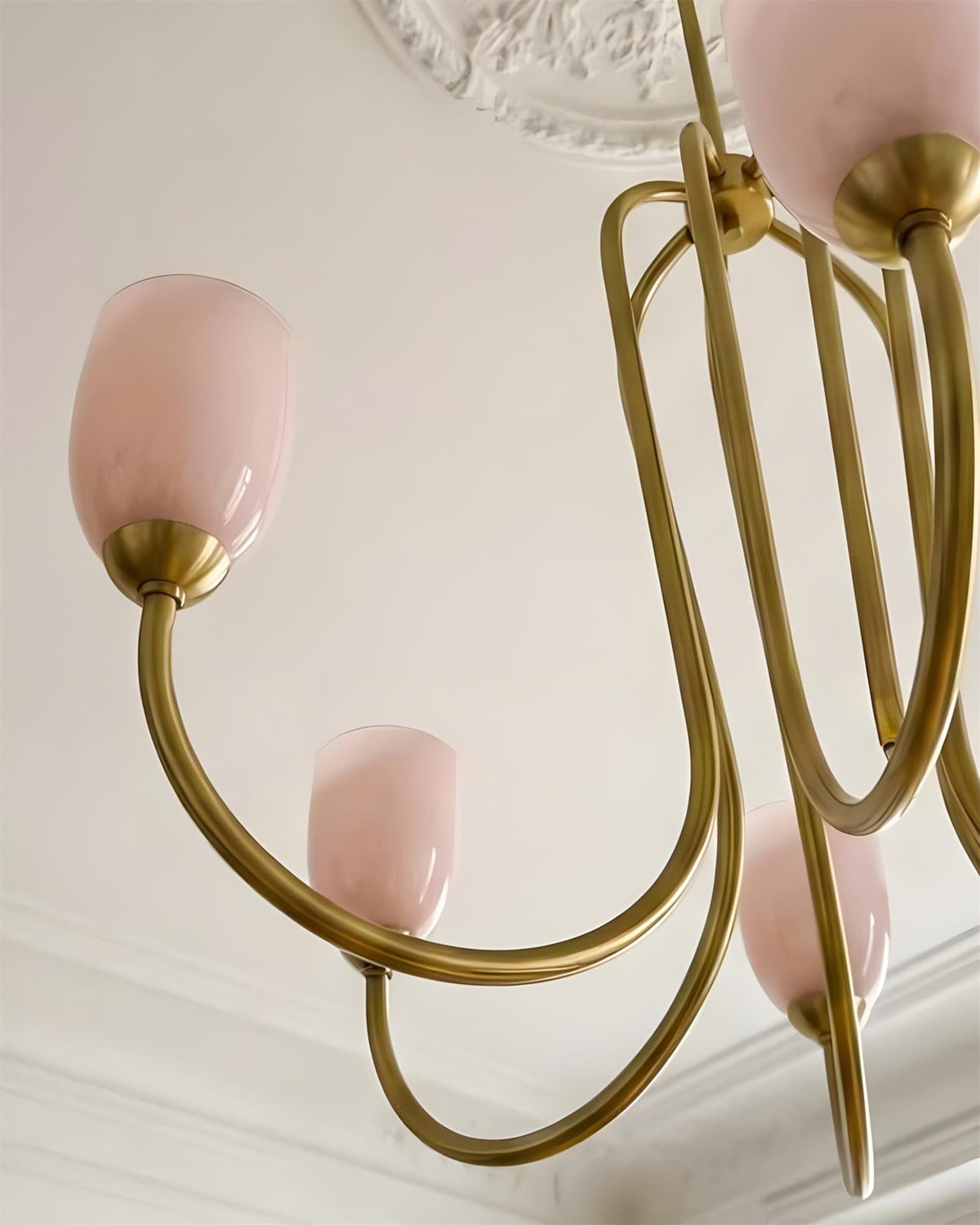 Orelinena Velin candelabru