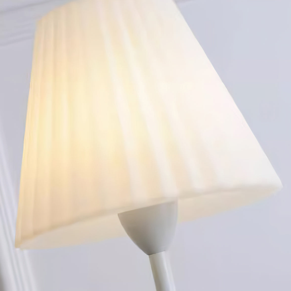 Pleaty lampadar