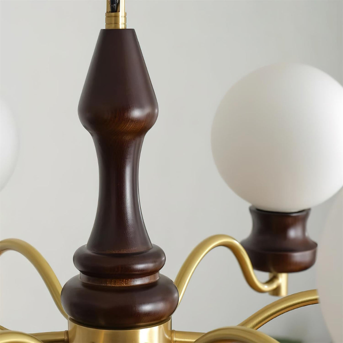 Viraiviel candelabru