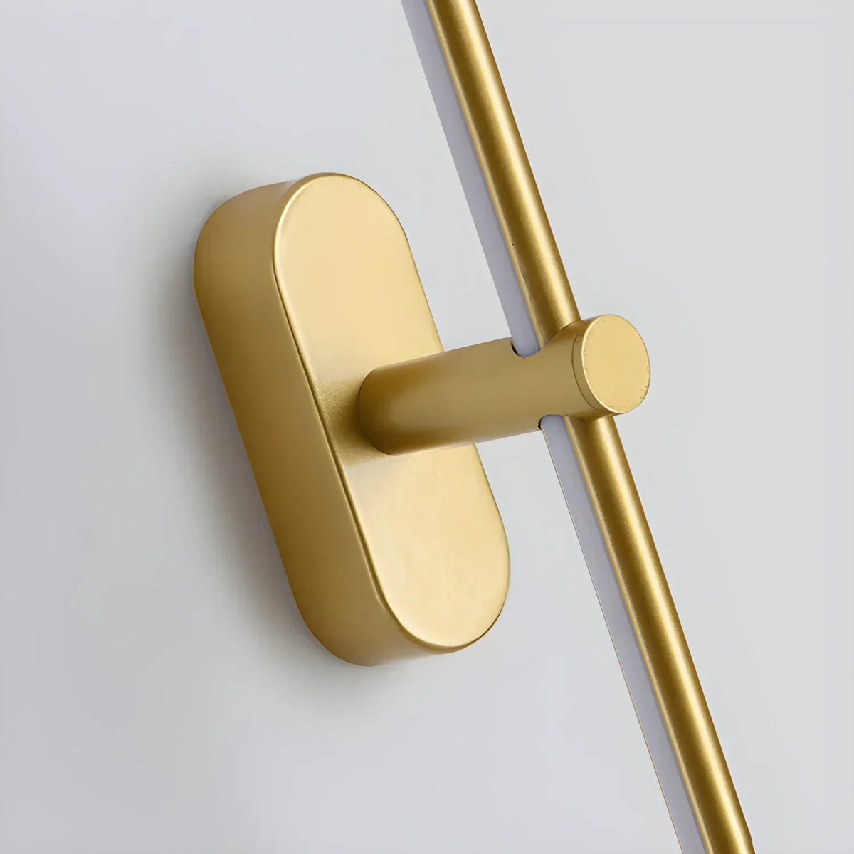 Ivox aplică de perete aurie și neagră, minimalistă, liniară
