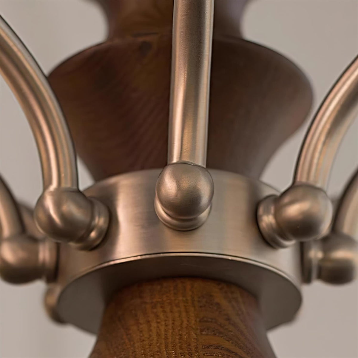 Mirena candelabru