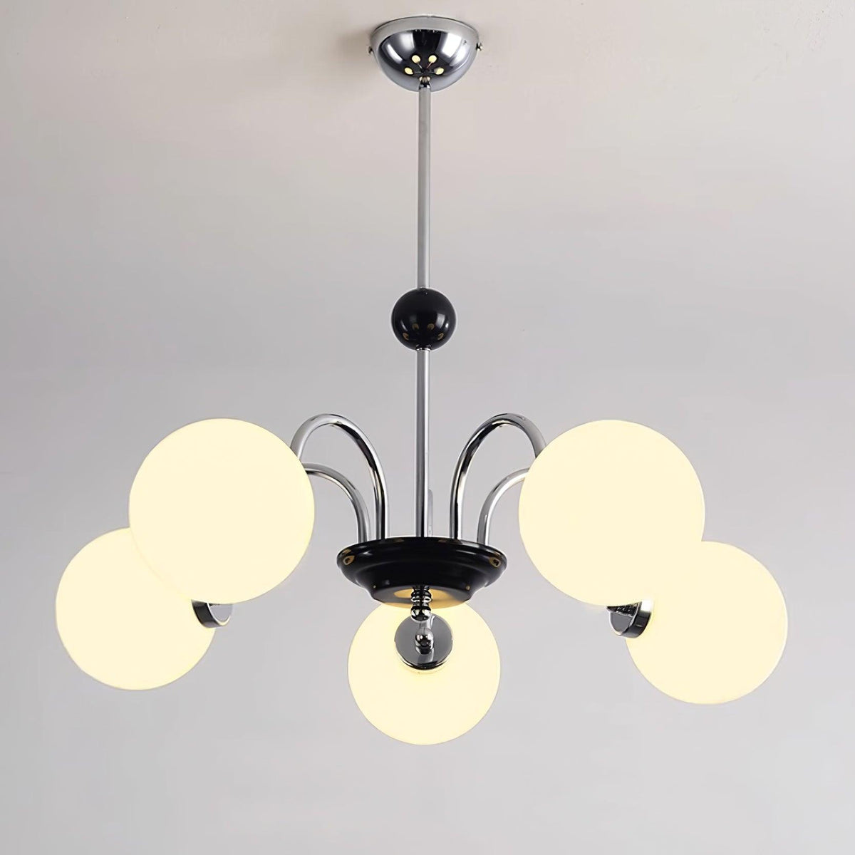 Candelabru cu brațe curbate și abajuri sferice, stil modern retro, pentru sufragerie
