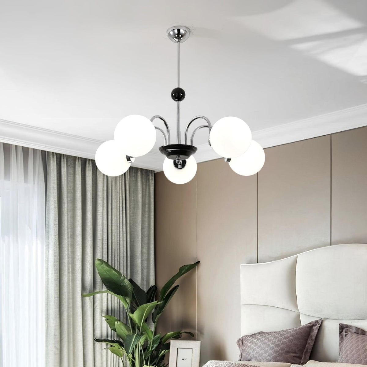 Candelabru cu brațe curbate și abajuri sferice, stil modern retro, pentru sufragerie