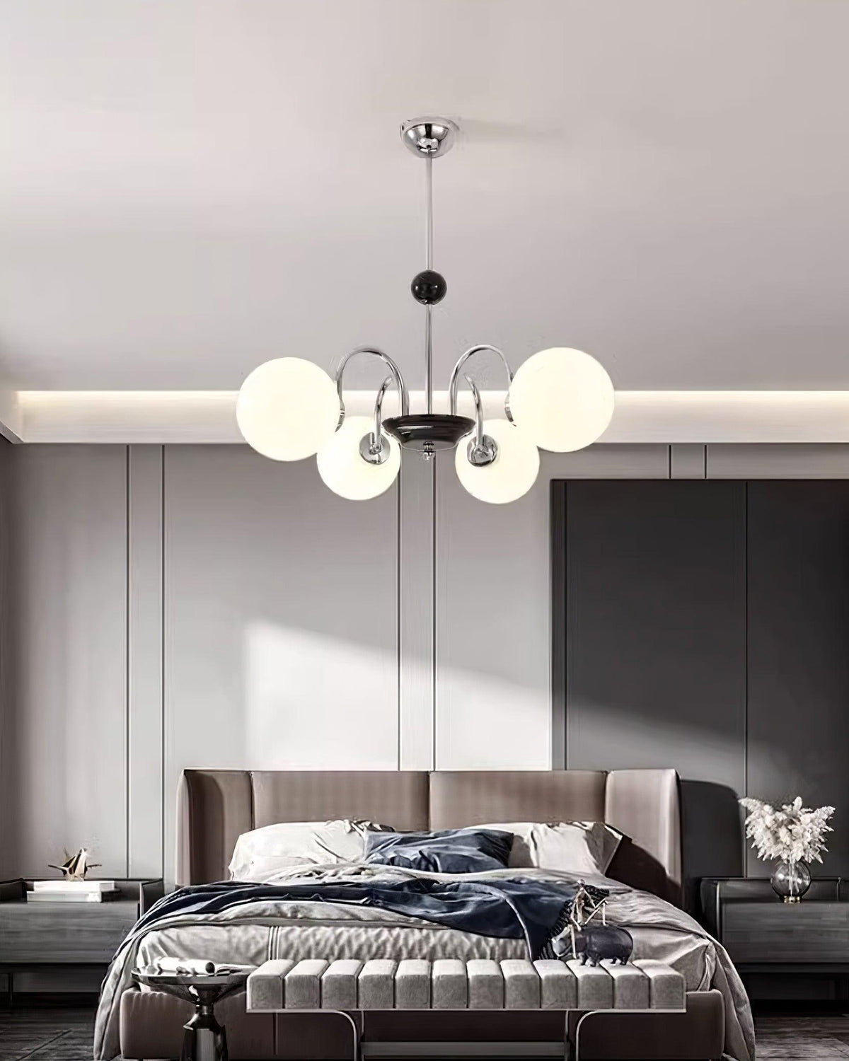 Candelabru cu brațe curbate și abajuri sferice, stil modern retro, pentru sufragerie