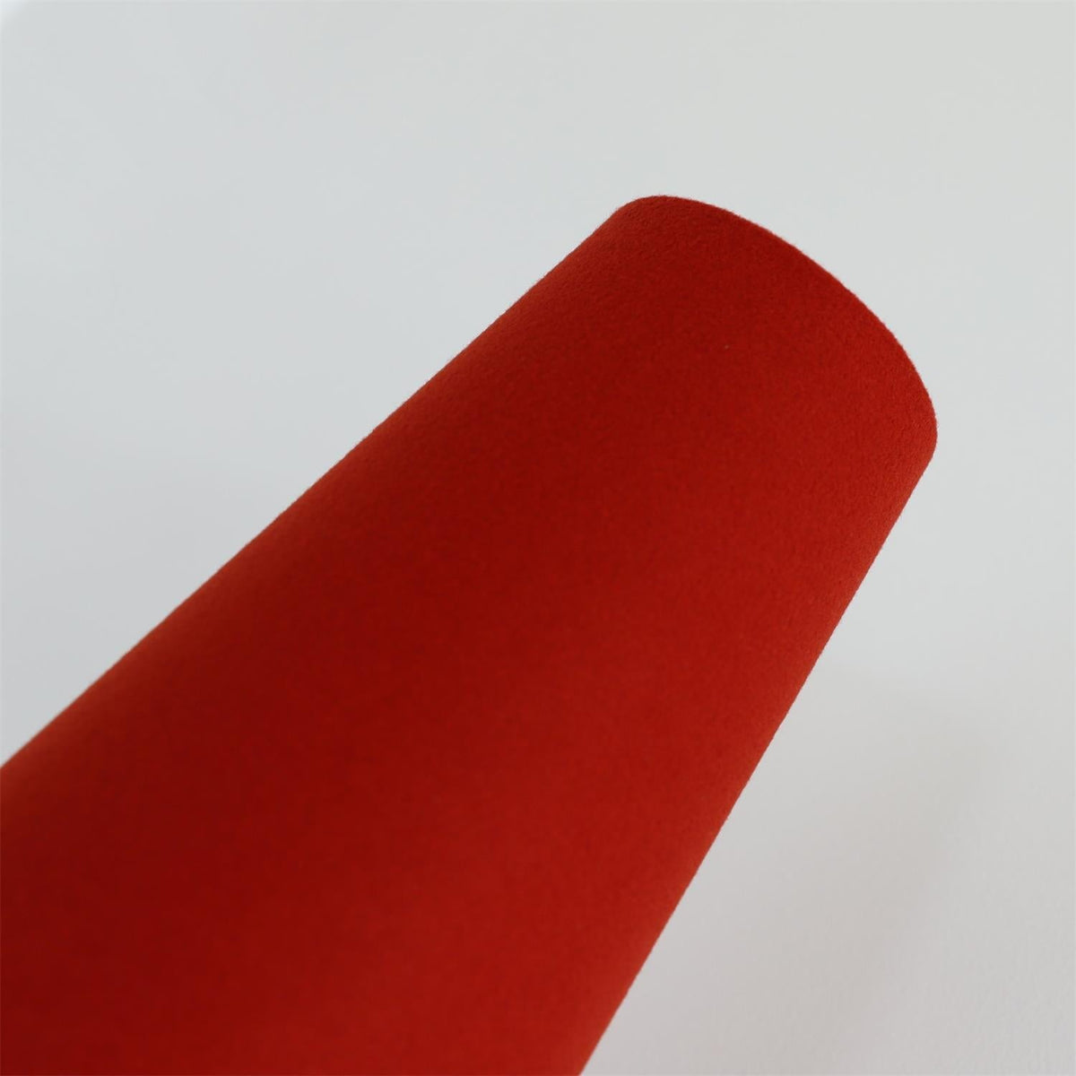 Selalina aplică de perete
