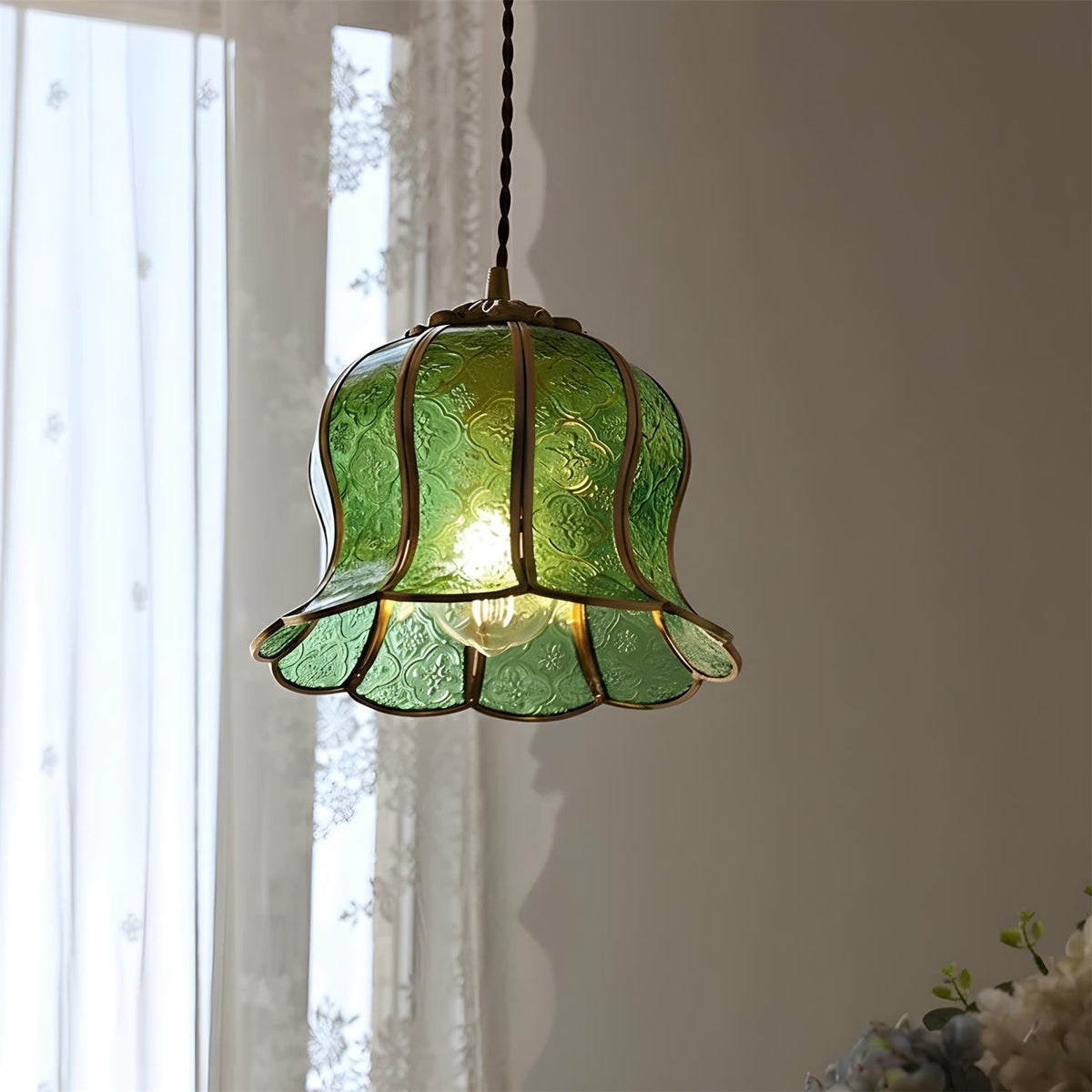 Sultana lampă suspendată