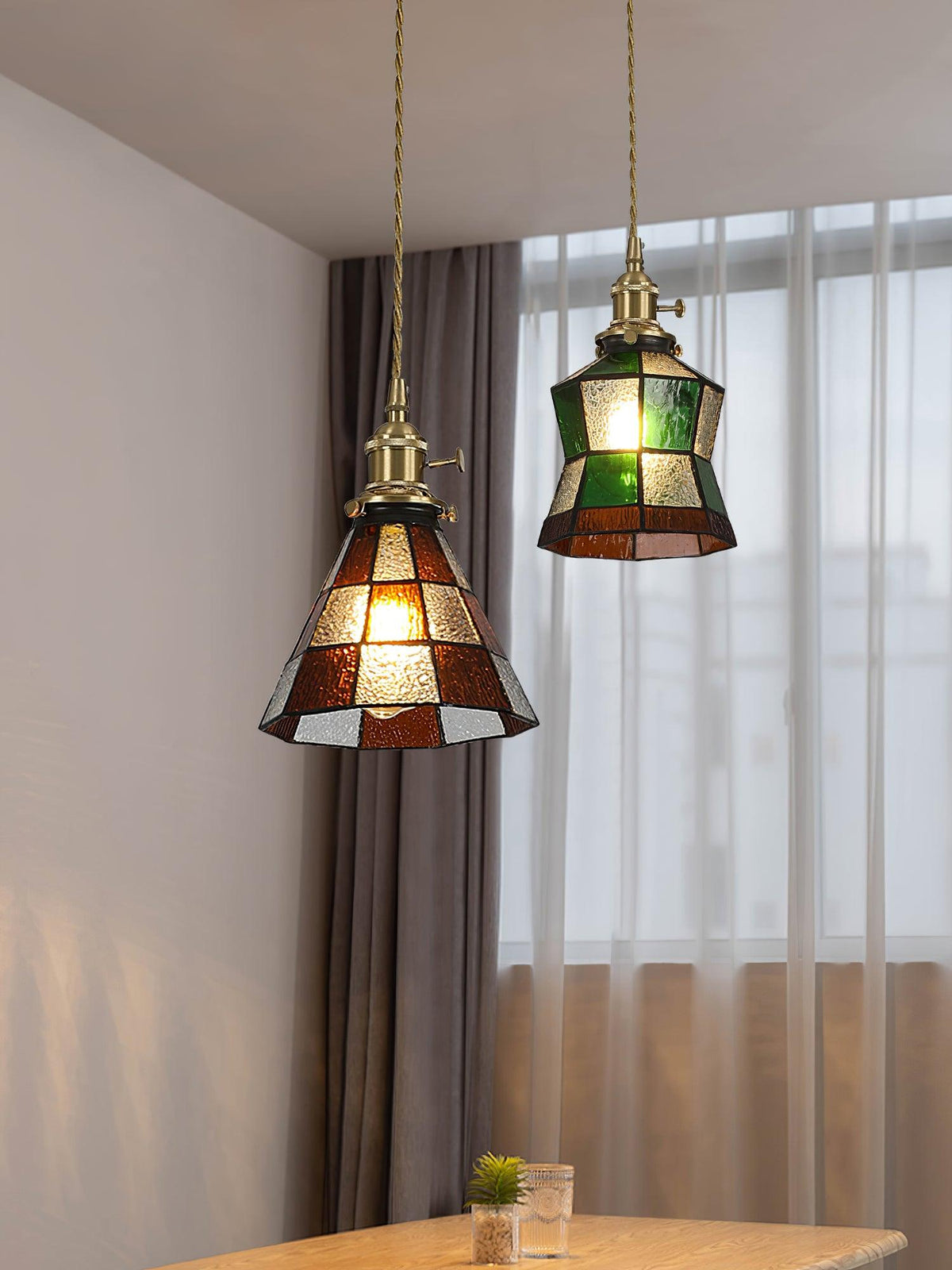 Livel lampă suspendată luxoasă din alamă