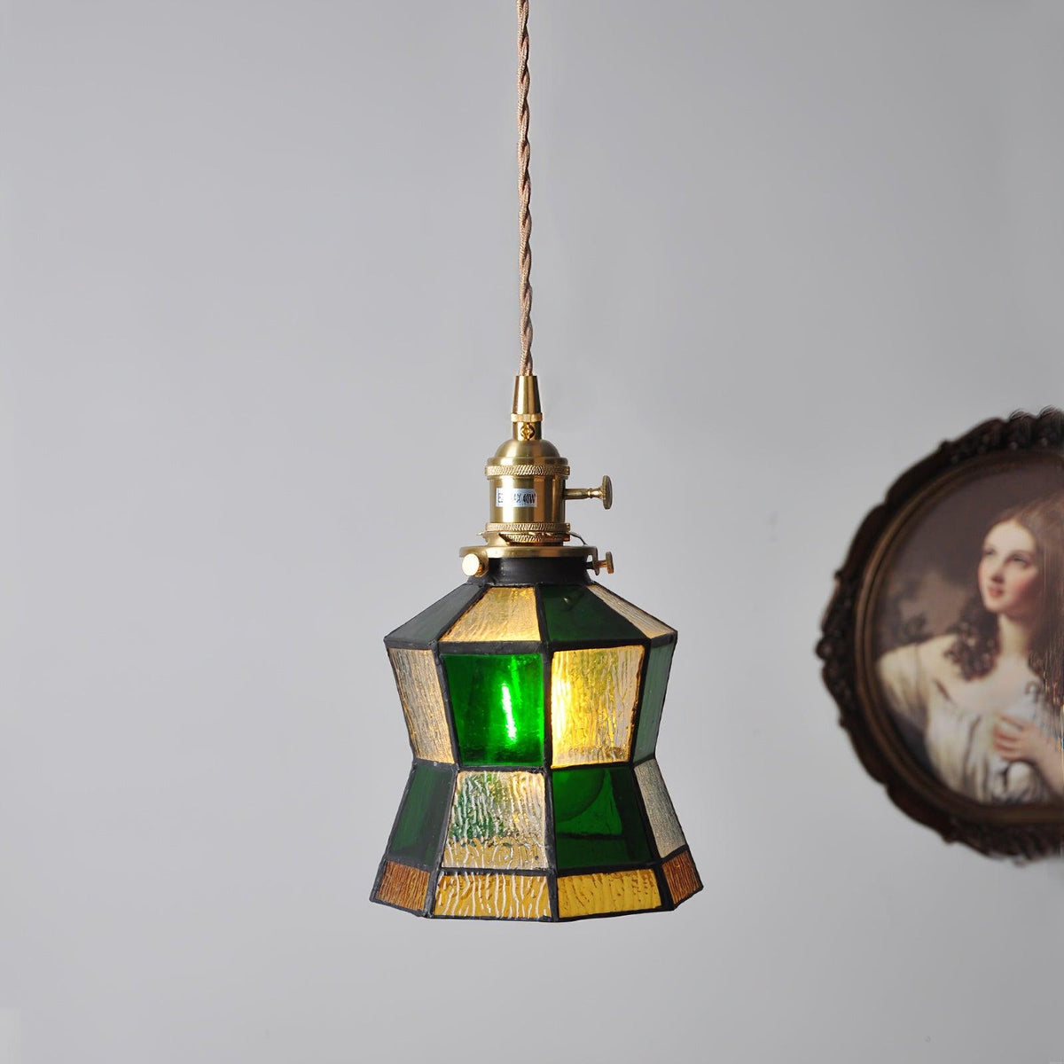 Livel lampă suspendată luxoasă din alamă