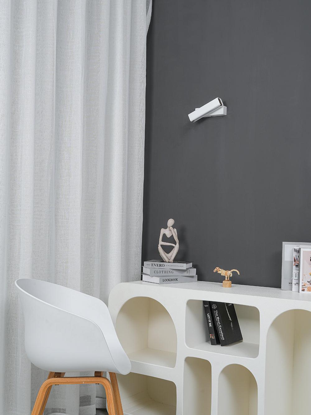 Aplică de perete reglabilă din aluminiu pentru dormitor și living