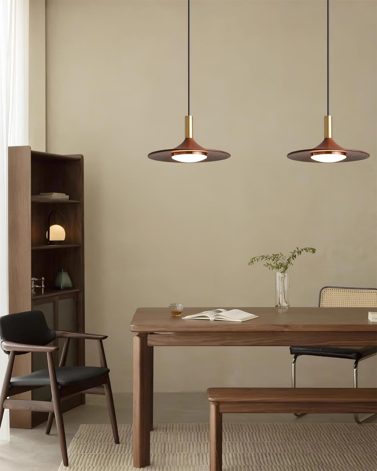 Kaelin lampă suspendată formă pălărie lemn stil midcentury