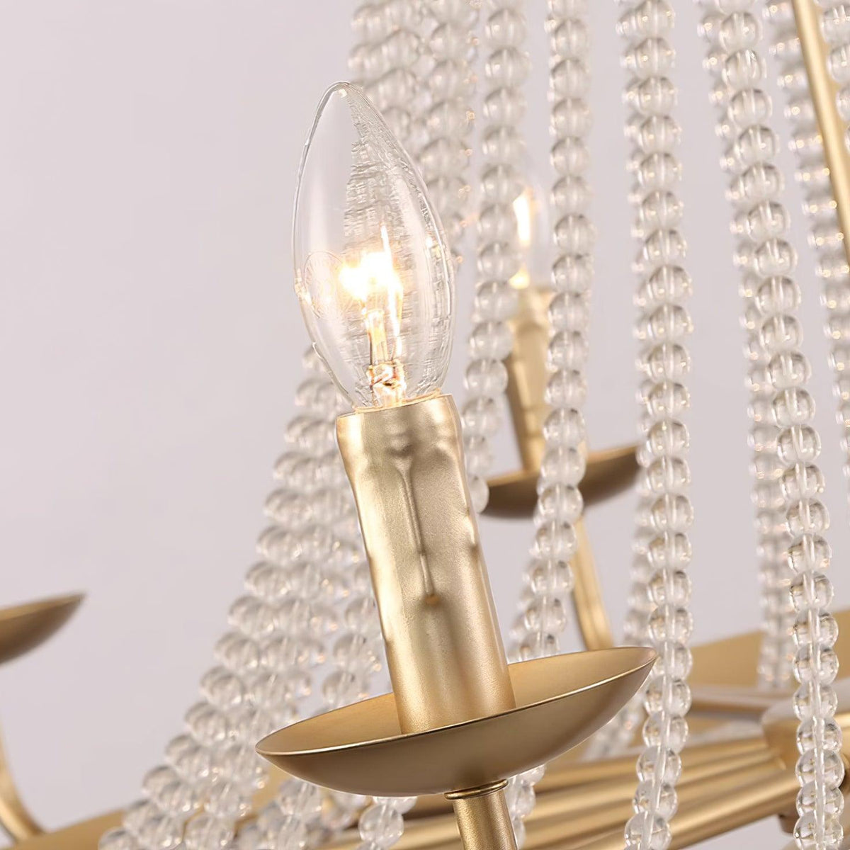 Elainira candelabru