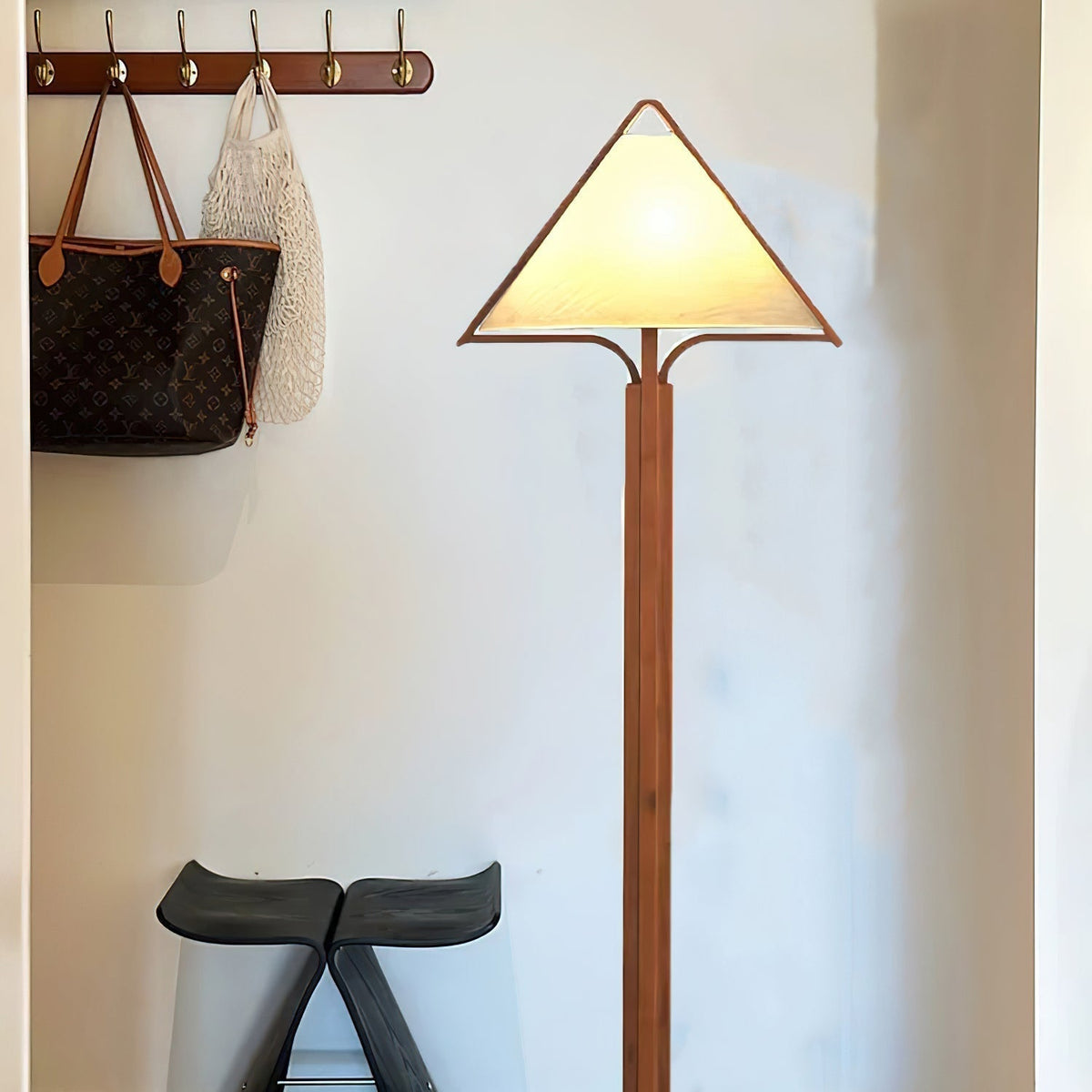 Tent lampadar
