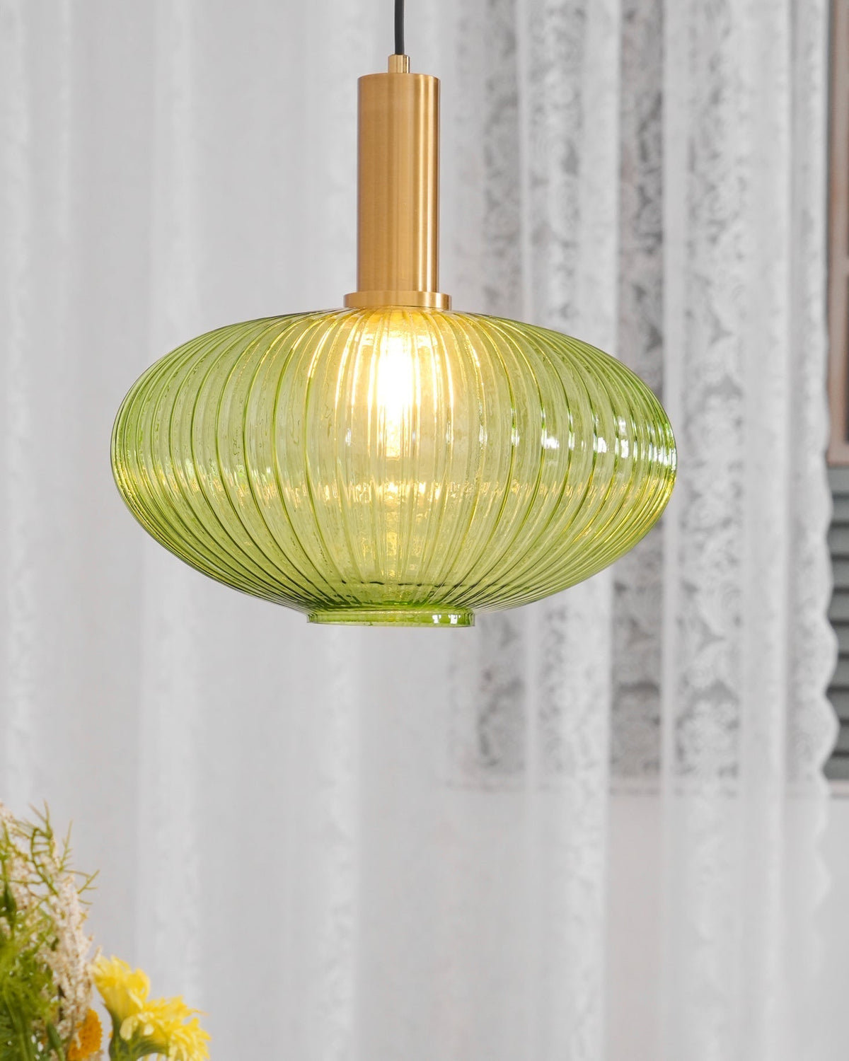 Miralelia lampă suspendată, striată