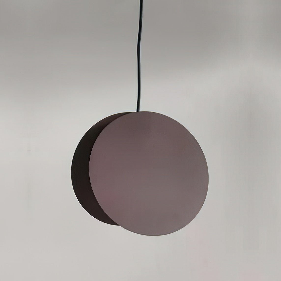 Kerd lampă suspendată minimalistă