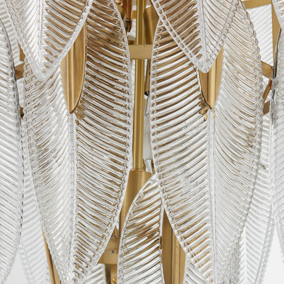 Ivthayra candelabru