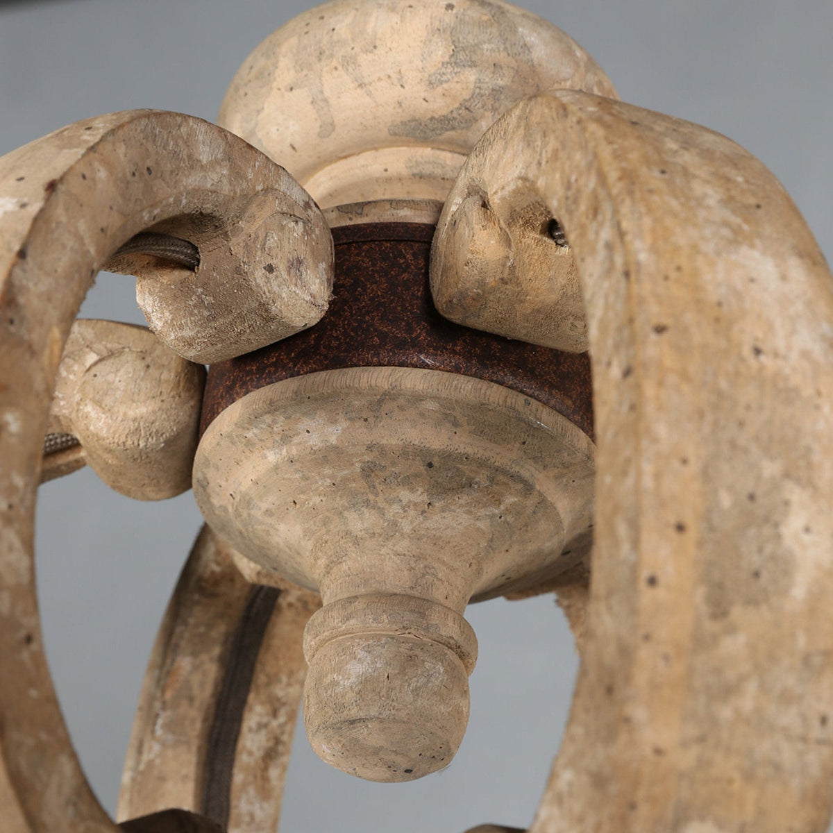 Cumaryra candelabru