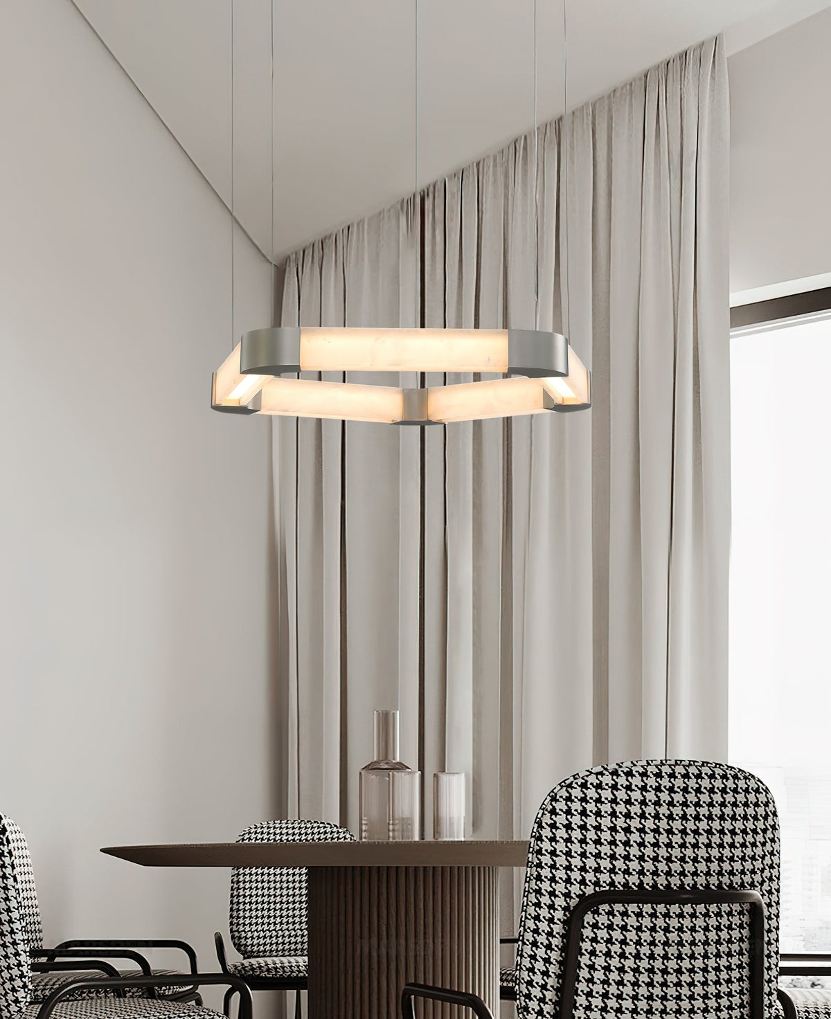 Celaeisra candelabru unic în formă de inel din alabastru