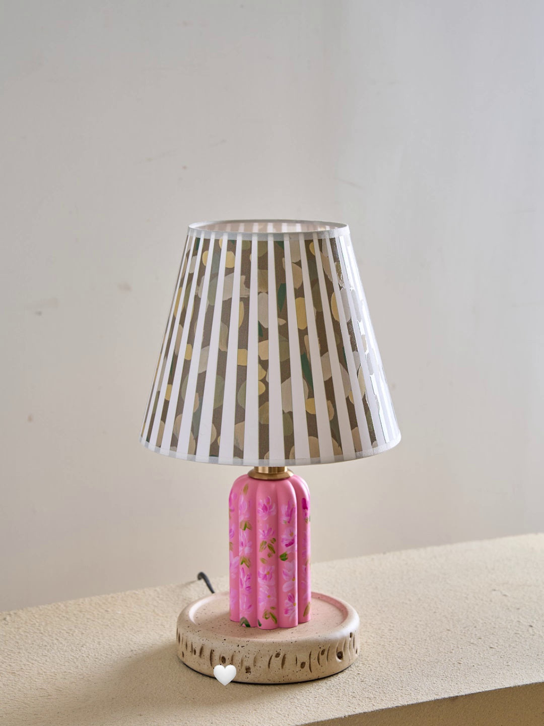 Velalora lampă de masă