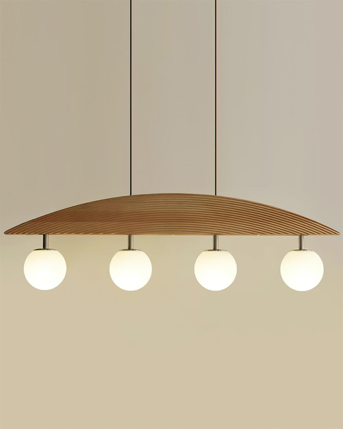 Moire candelabru