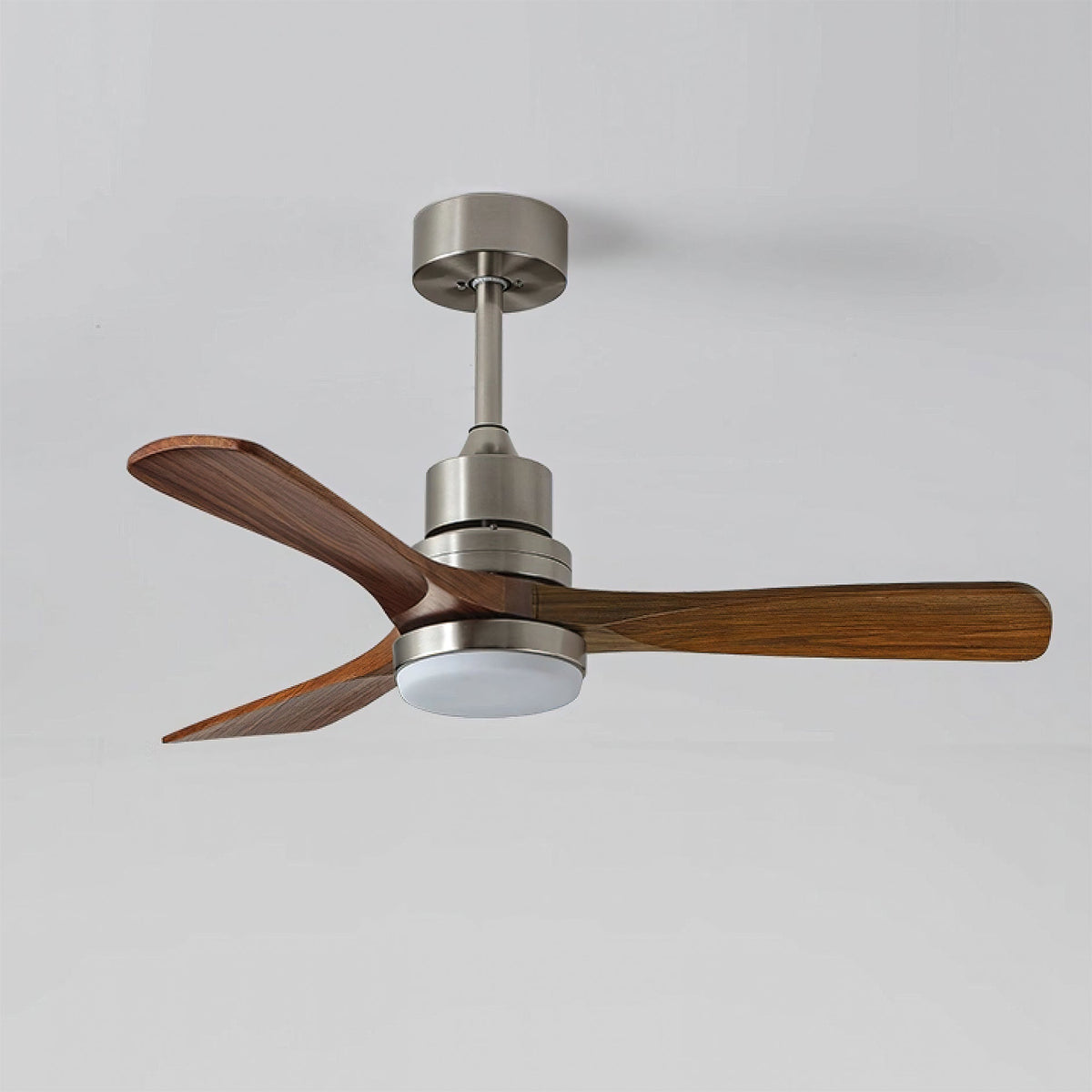 Cirivina ventilator de tavan cu lumină