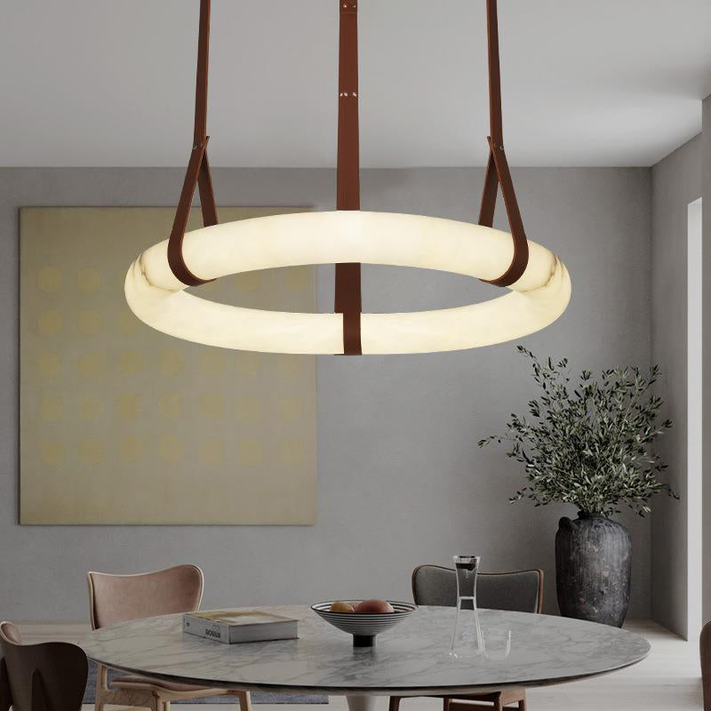 Tarys Candelabre alabastru Varianta cu Curea de Piele B