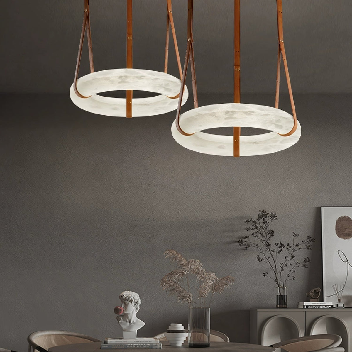 Tarys Candelabre alabastru Varianta cu Curea de Piele B