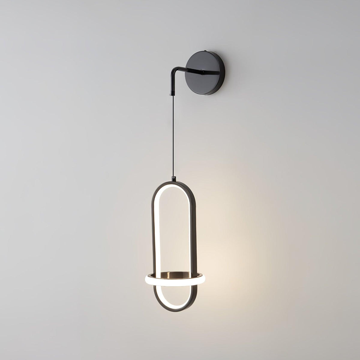 Vivianne aplică de perete din alamă, modernă, minimalistă, ovală