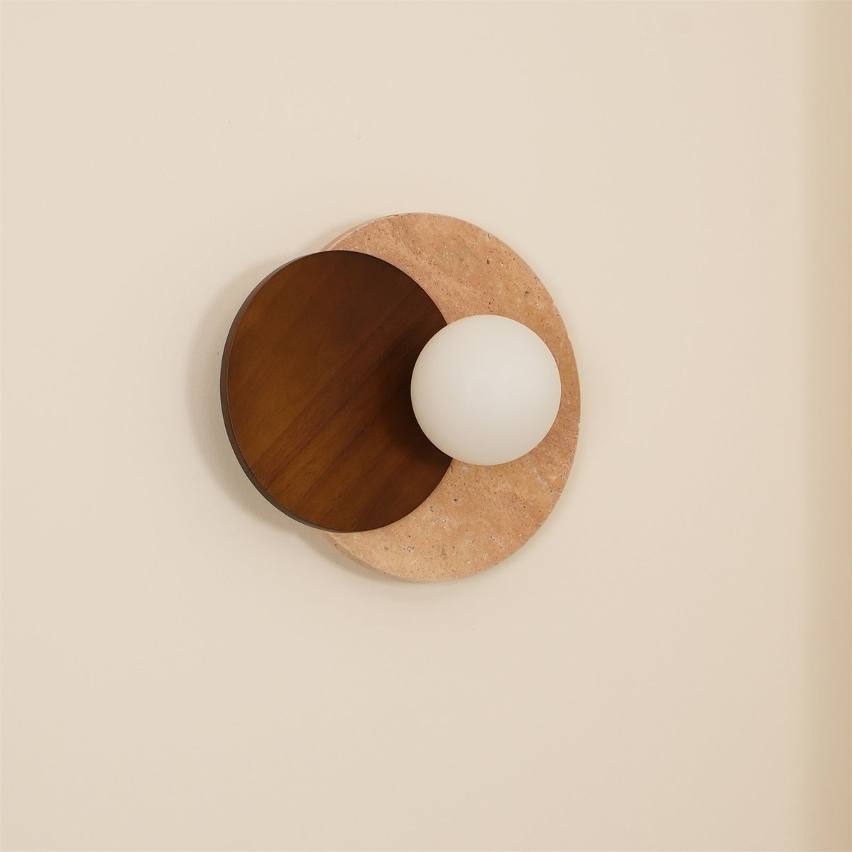 Selivette aplică de perete