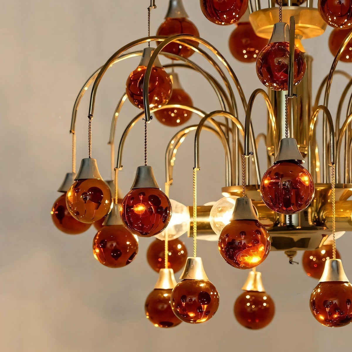Avmirora candelabru