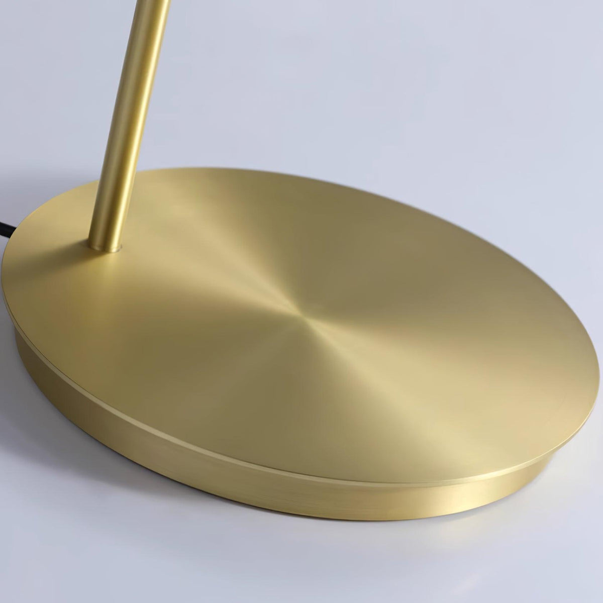 Novario lampadar