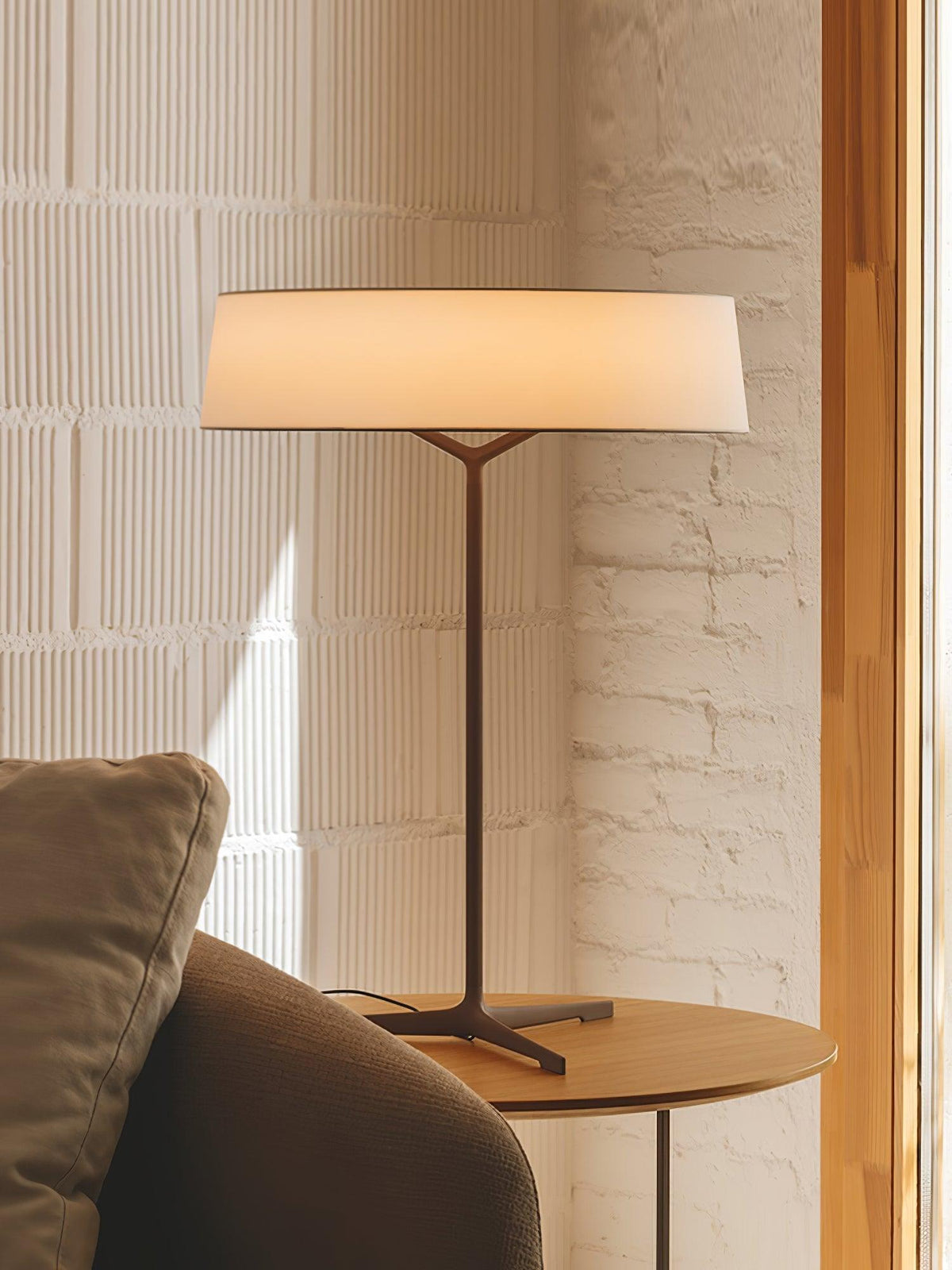 Linivira lampă de masă din pânză în stil scandinav