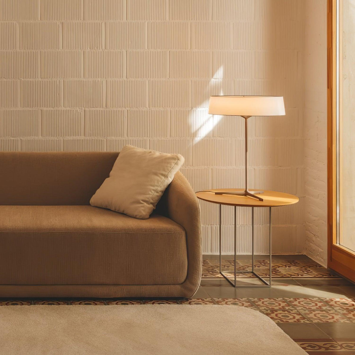 Linivira lampă de masă din pânză în stil scandinav
