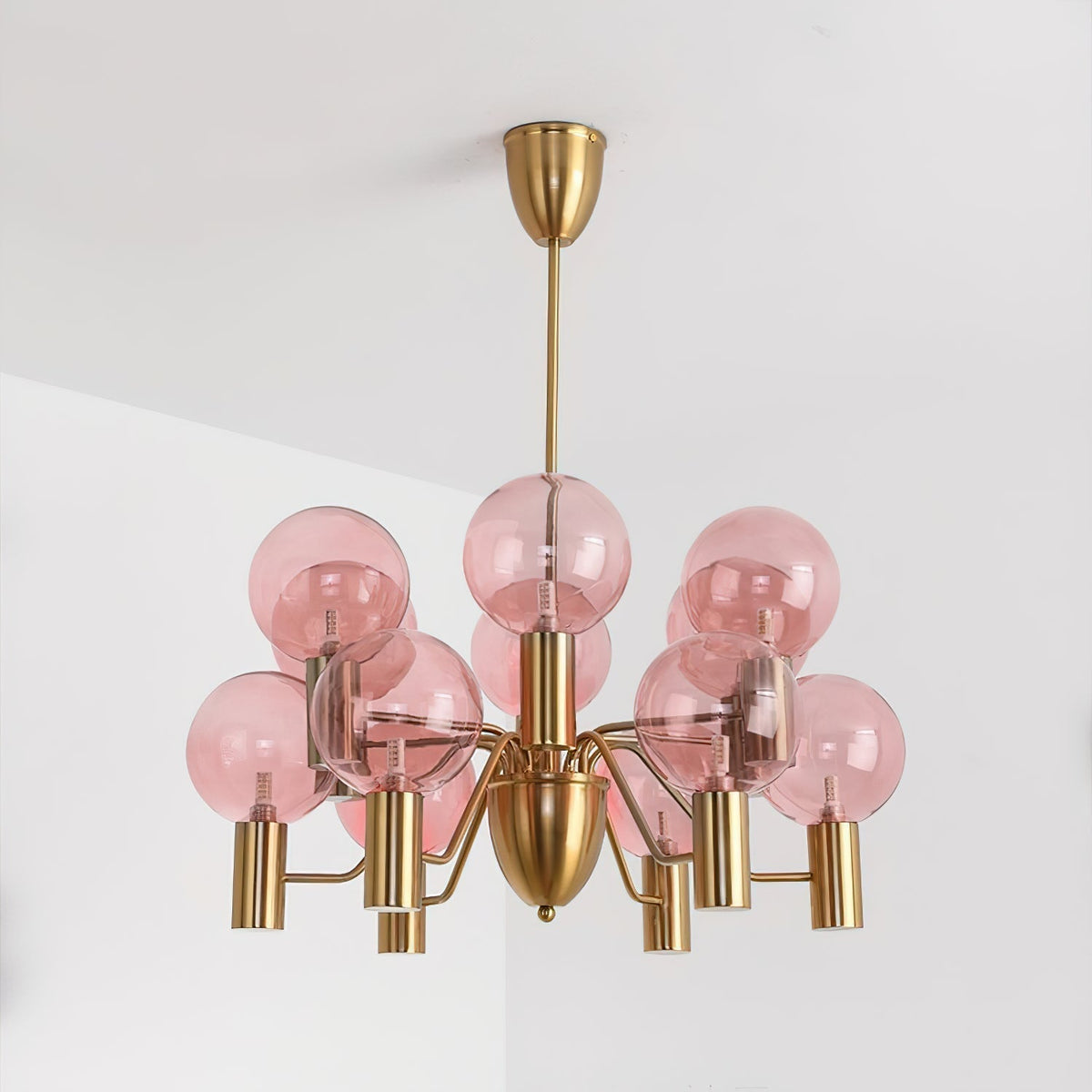 Noririan candelabru