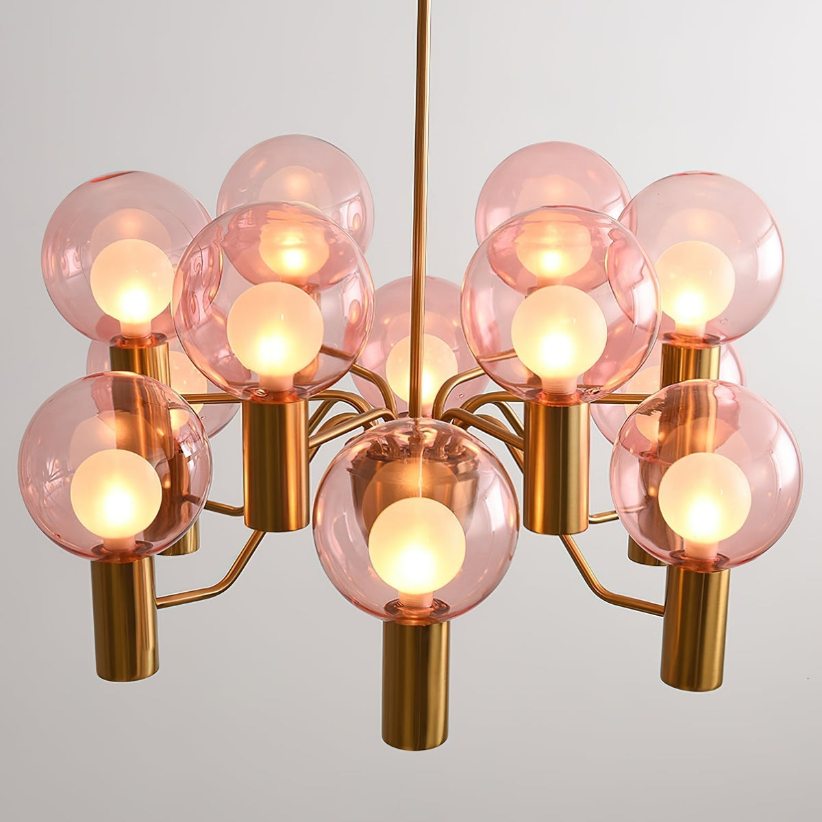 Noririan candelabru