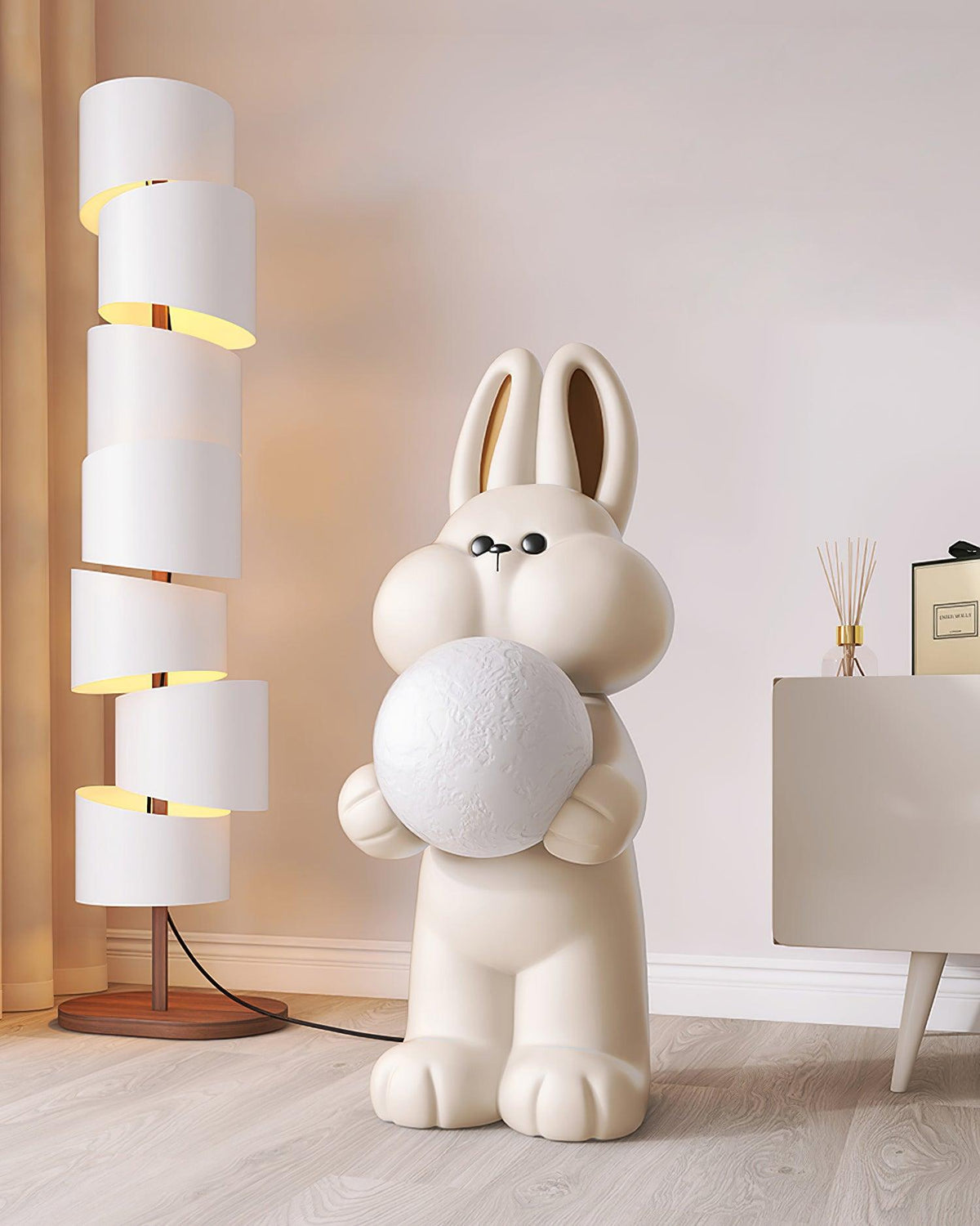 Peach Rabbit lampadar