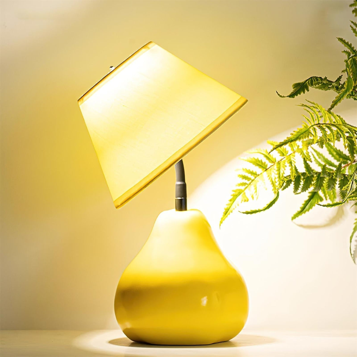 Elaenora lampă de masă