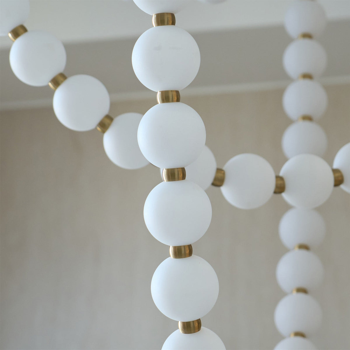 Liorenena candelabru