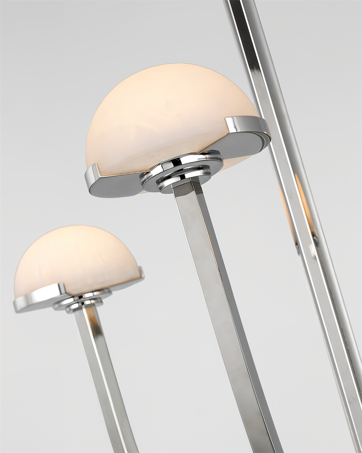 Pedra candelabru din alabastru cu geometrie minimalistă în arc