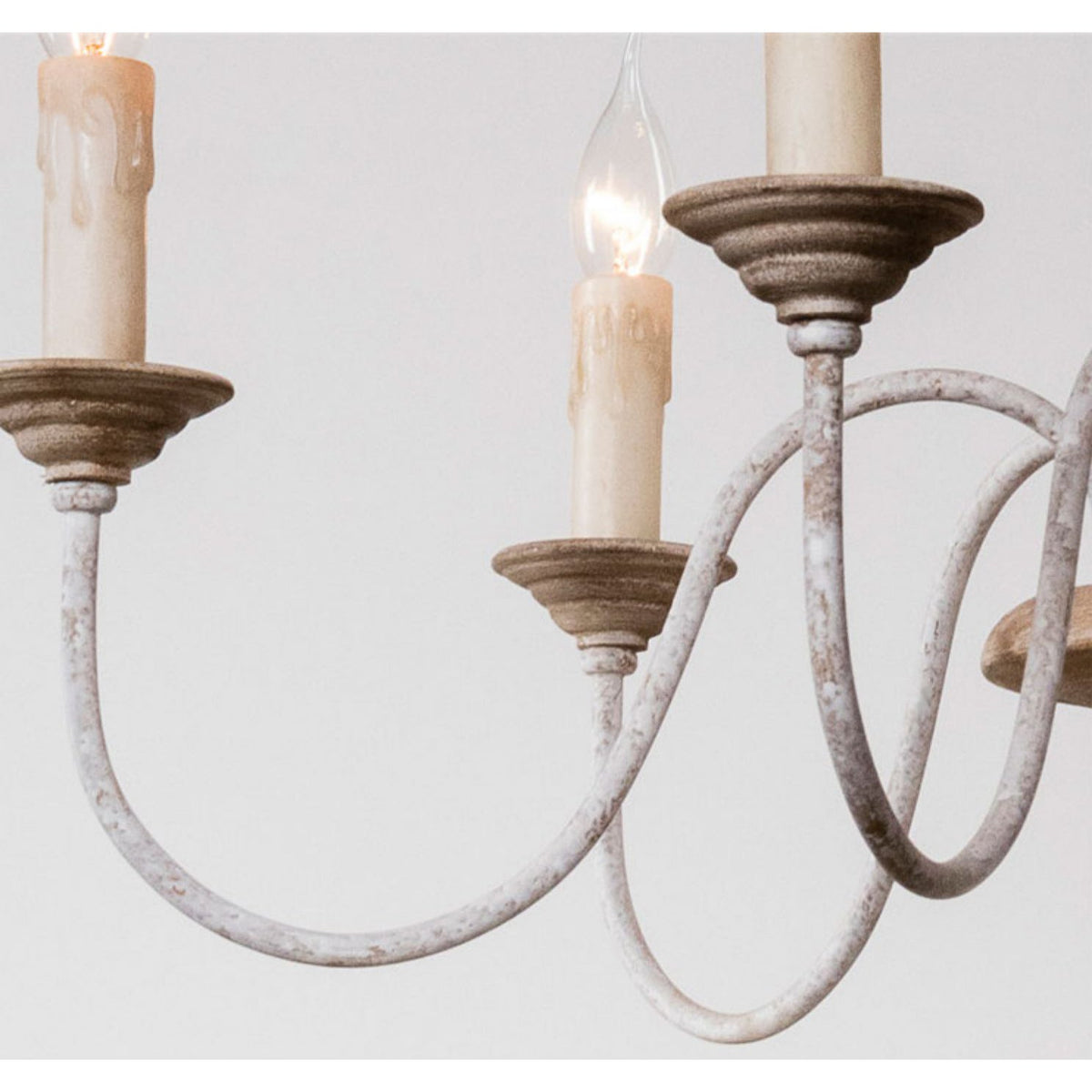 Noroissa candelabru