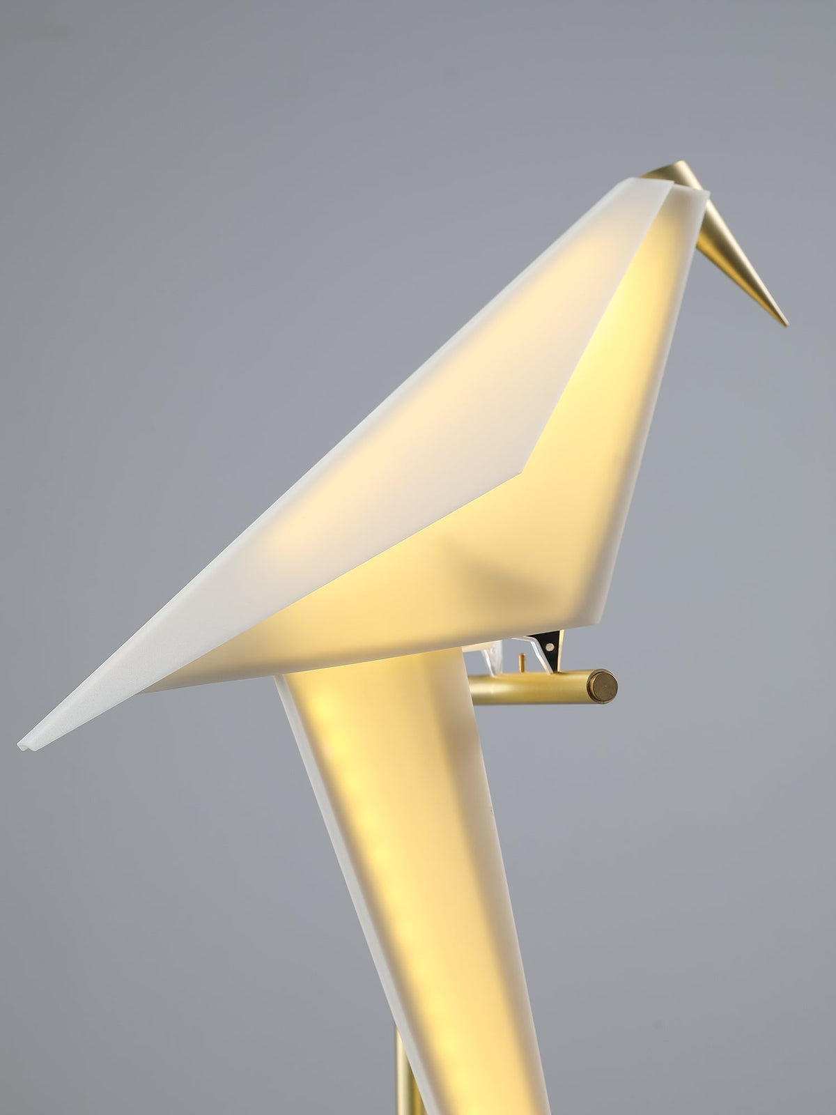 Origami lampă de masă
