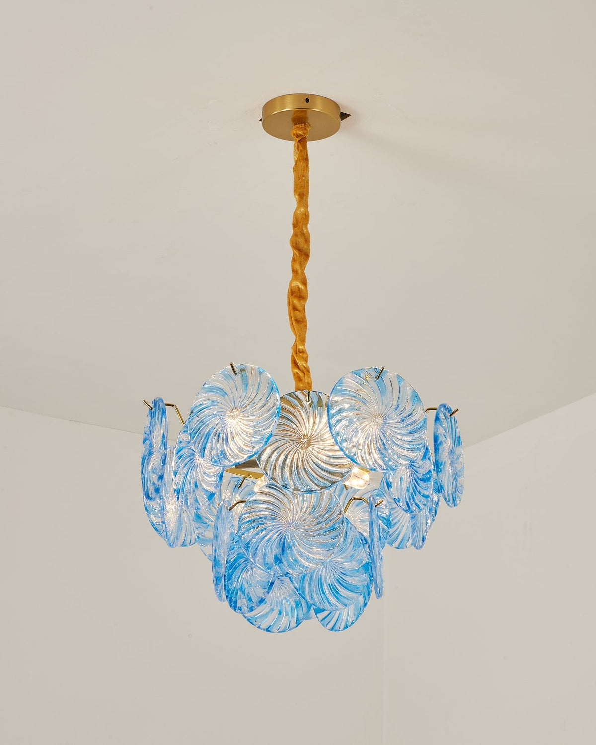 Lioroaine candelabru