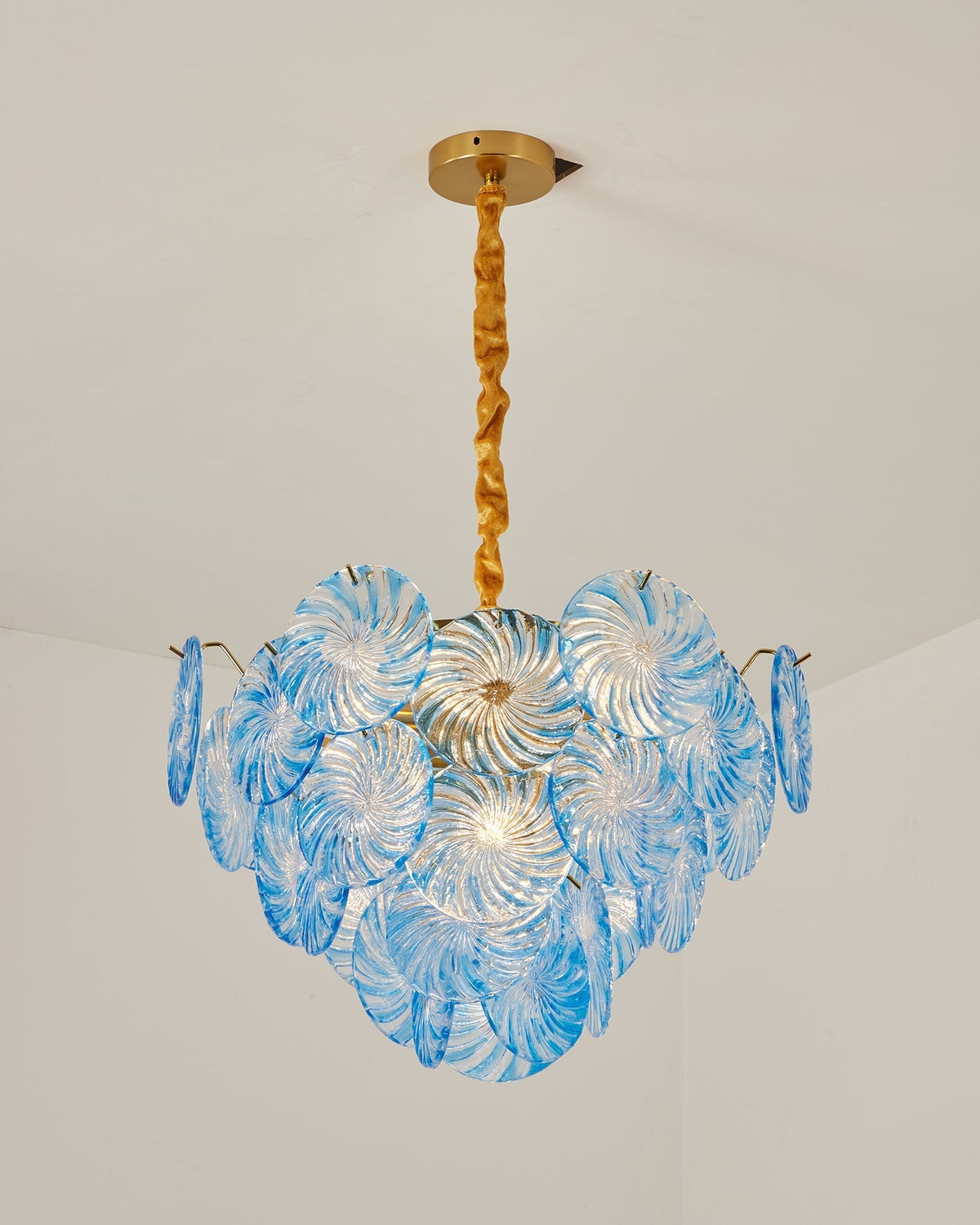 Lioroaine candelabru