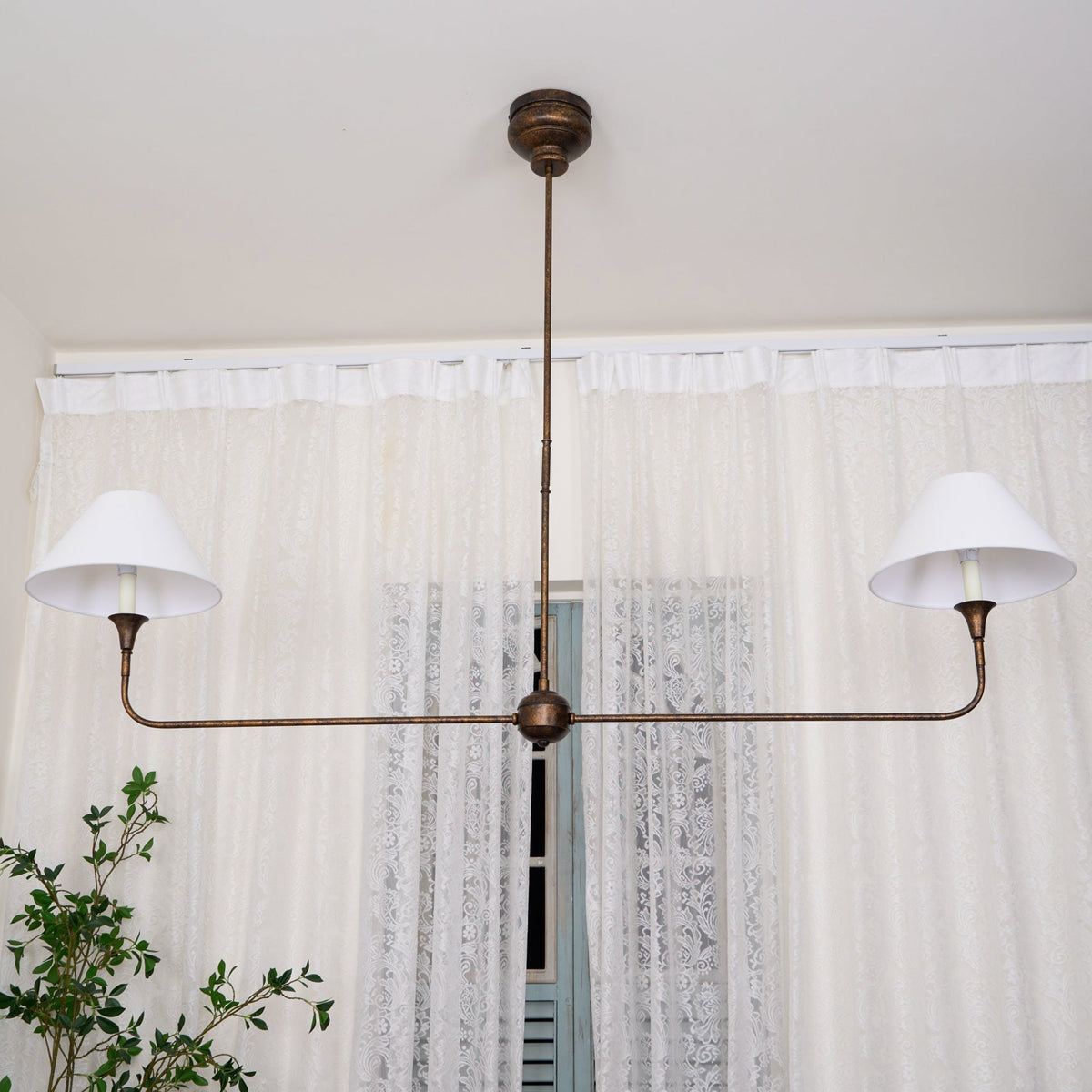 Norli candelabru, modern, liniar, LED, pentru living și dormitor