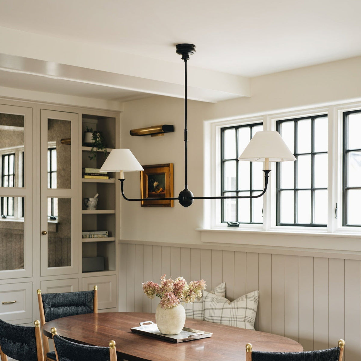 Norli candelabru, modern, liniar, LED, pentru living și dormitor