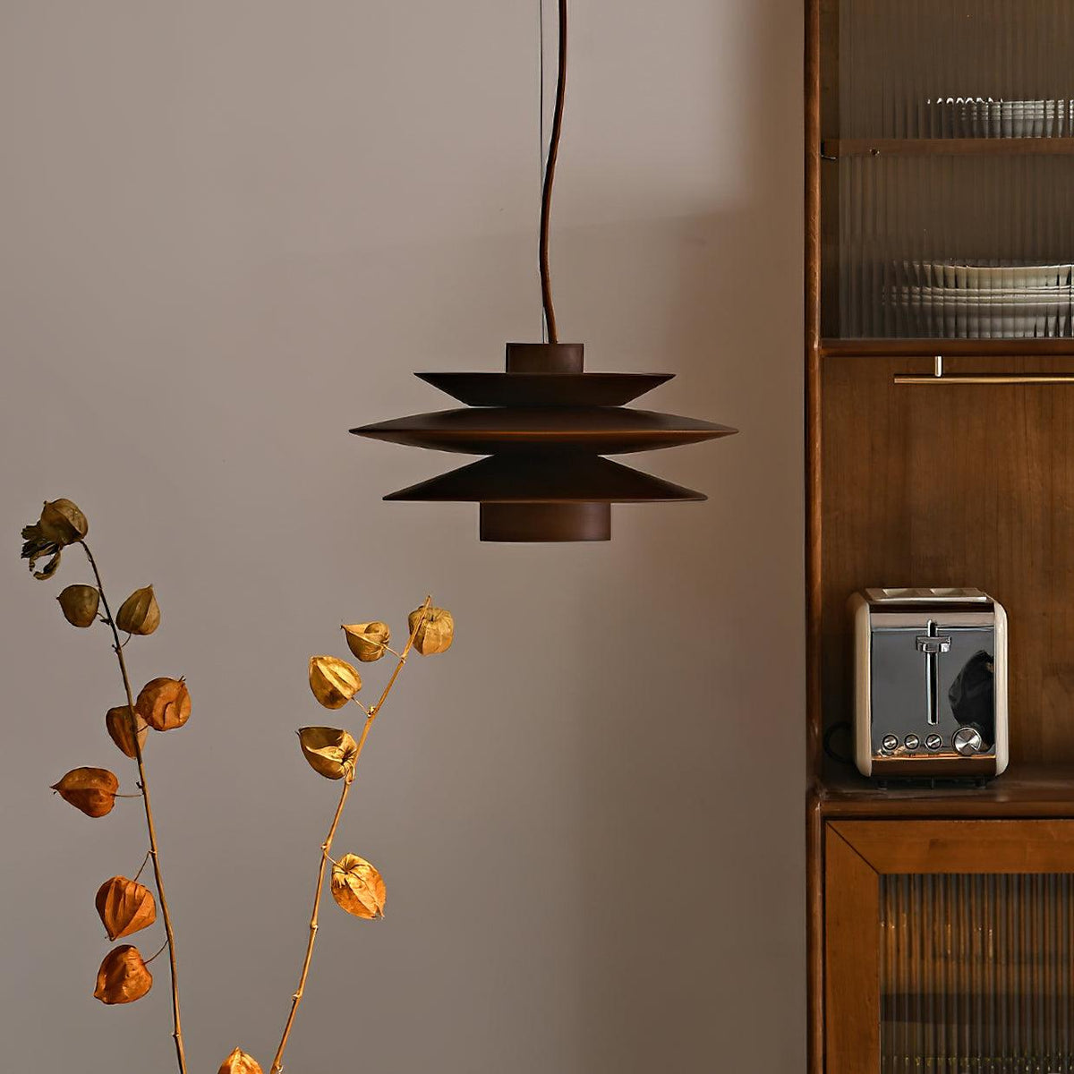 Axis lampă suspendată din lemn de nuc stil Mid Century