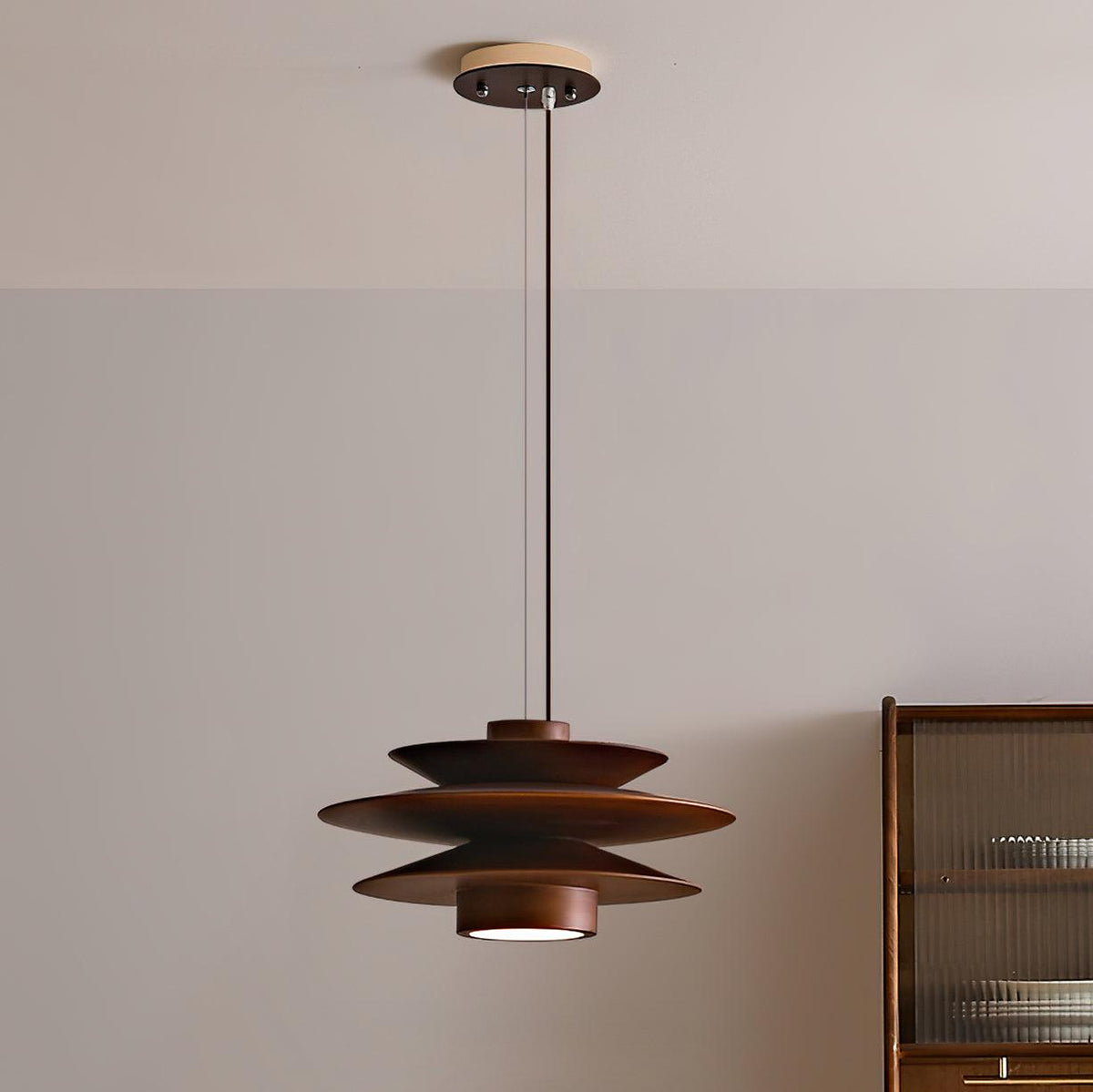 Axis lampă suspendată din lemn de nuc stil Mid Century