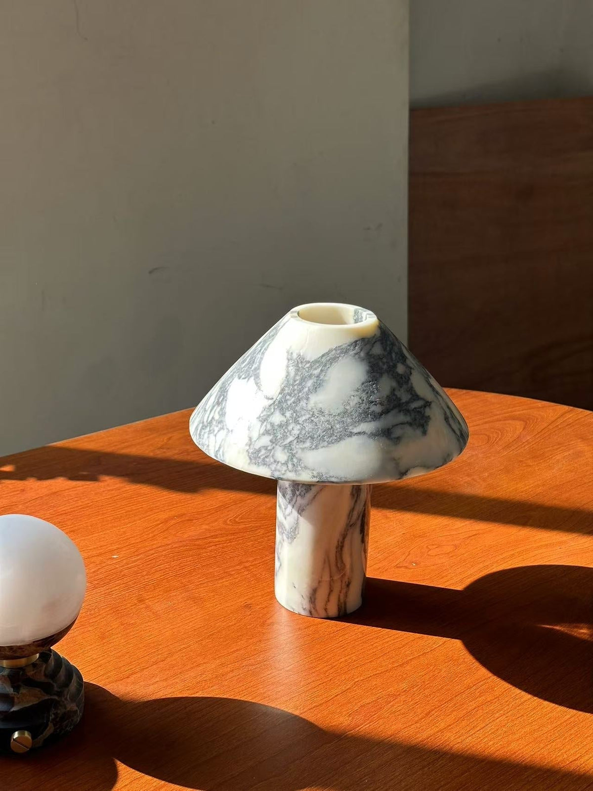 Veinir lampă de masă