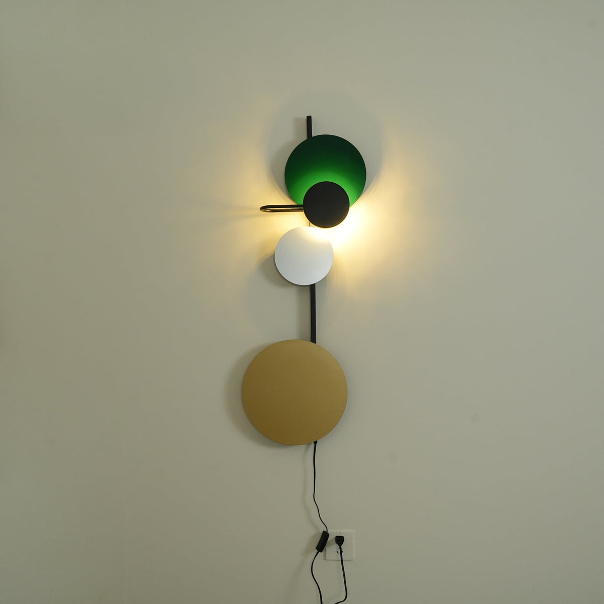 Selaaria aplică de perete, modernă, minimalistă, cu ștecher